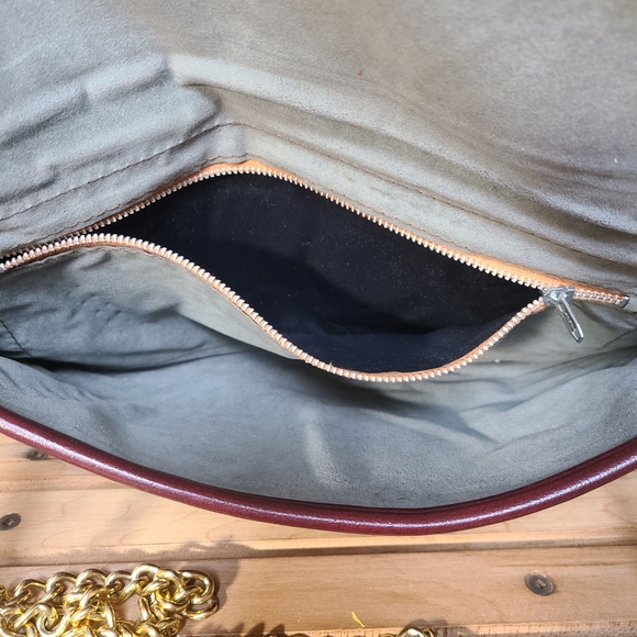 Vintage Horseshoe Leather Envelope Shoulder Clutch - Picture 11 of 13